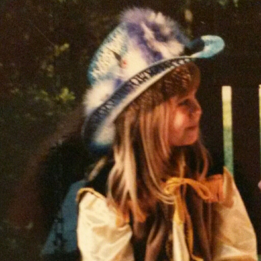 Meet your Posher, Carrie